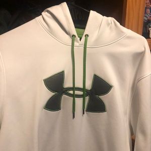 Men’s Large Under Armour Hoodie